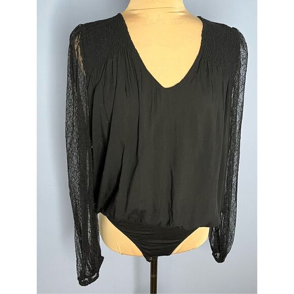 BRAND NEW - Mustard Seed by Buckle Women’s L Woven V-Neck Bodysuit - Picture 4 of 12